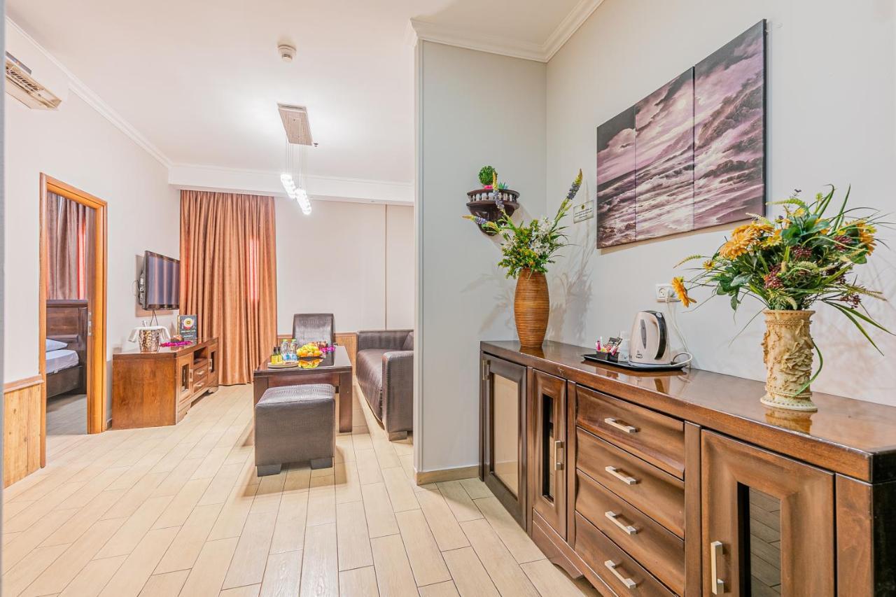 Hotel House Rishon Leziyyon Exterior photo