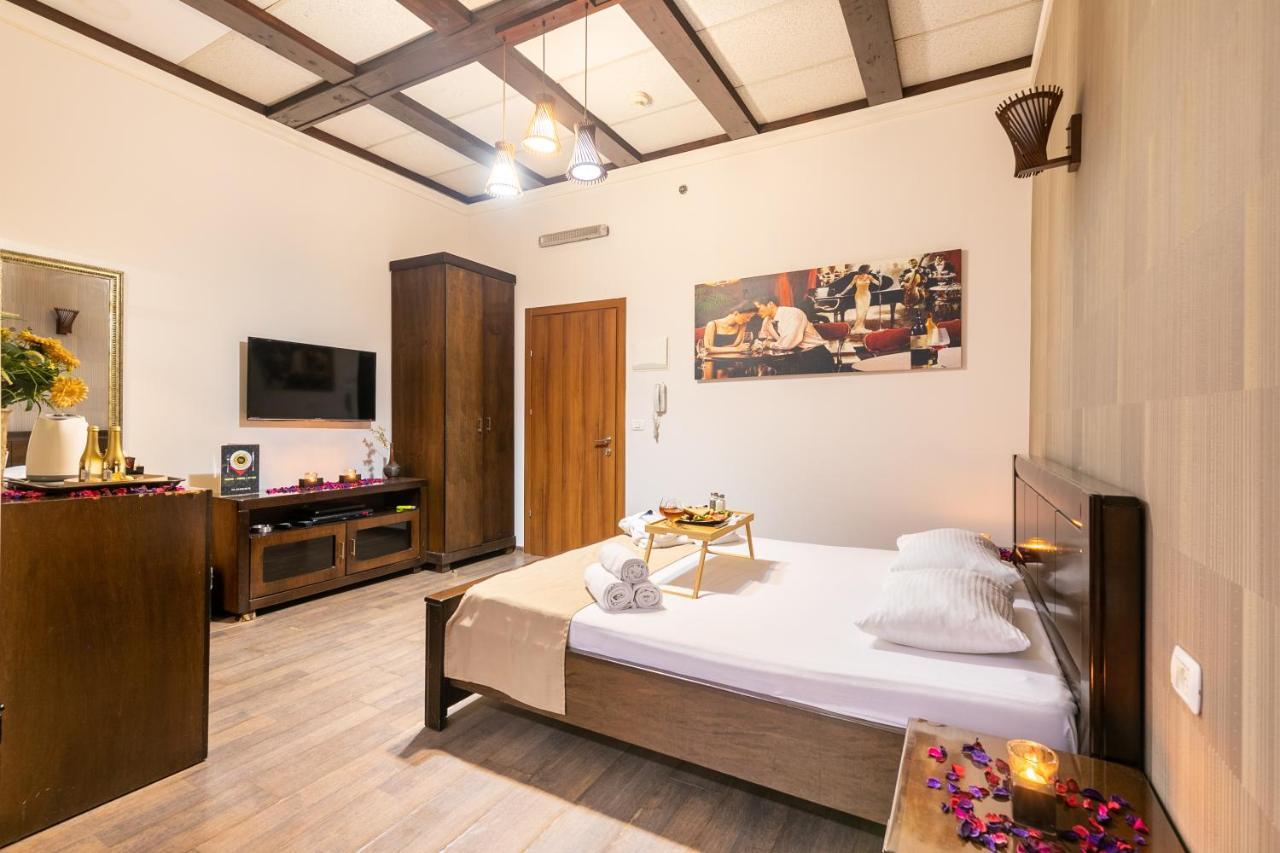Hotel House Rishon Leziyyon Exterior photo