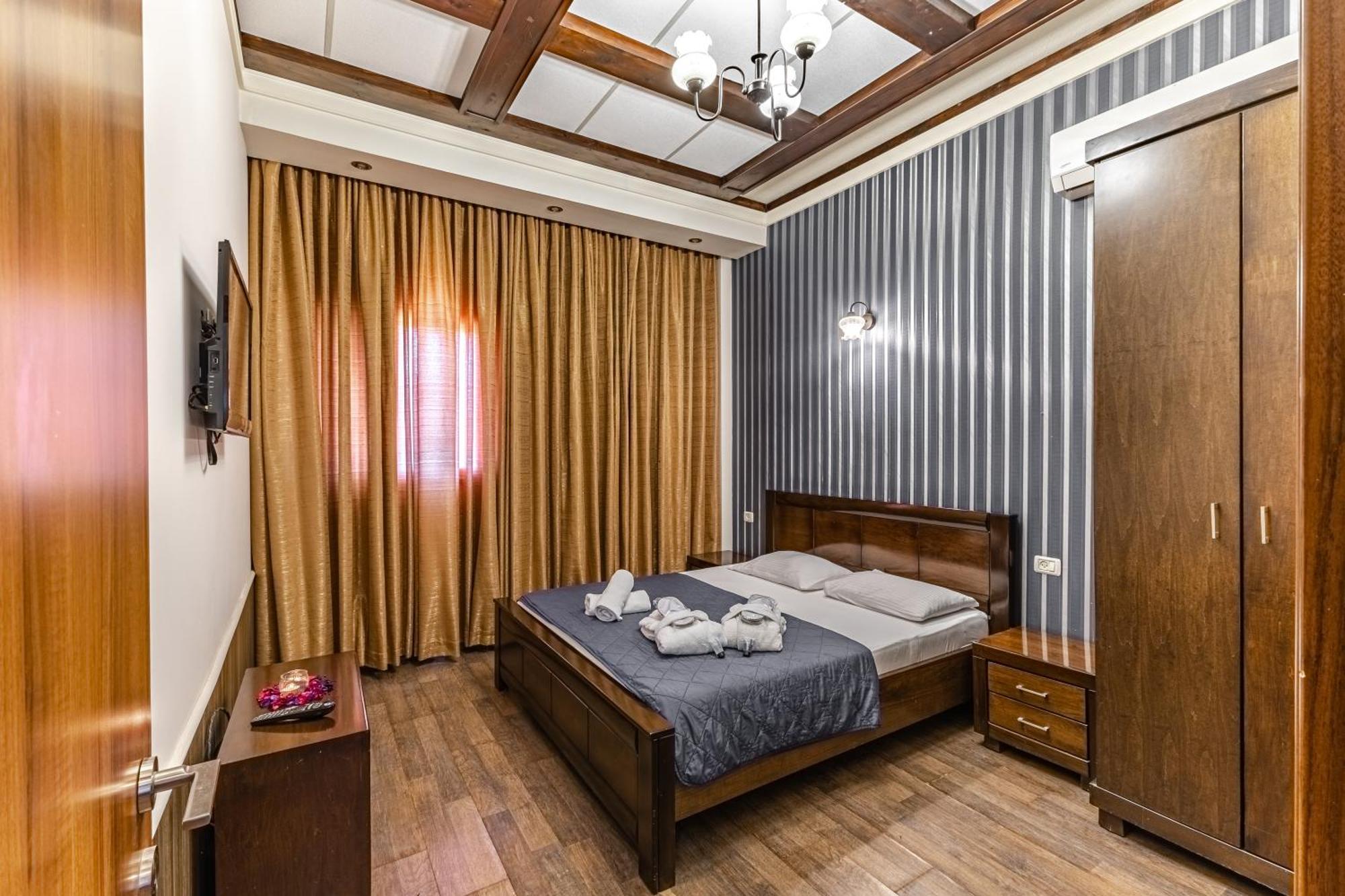 Hotel House Rishon Leziyyon Exterior photo