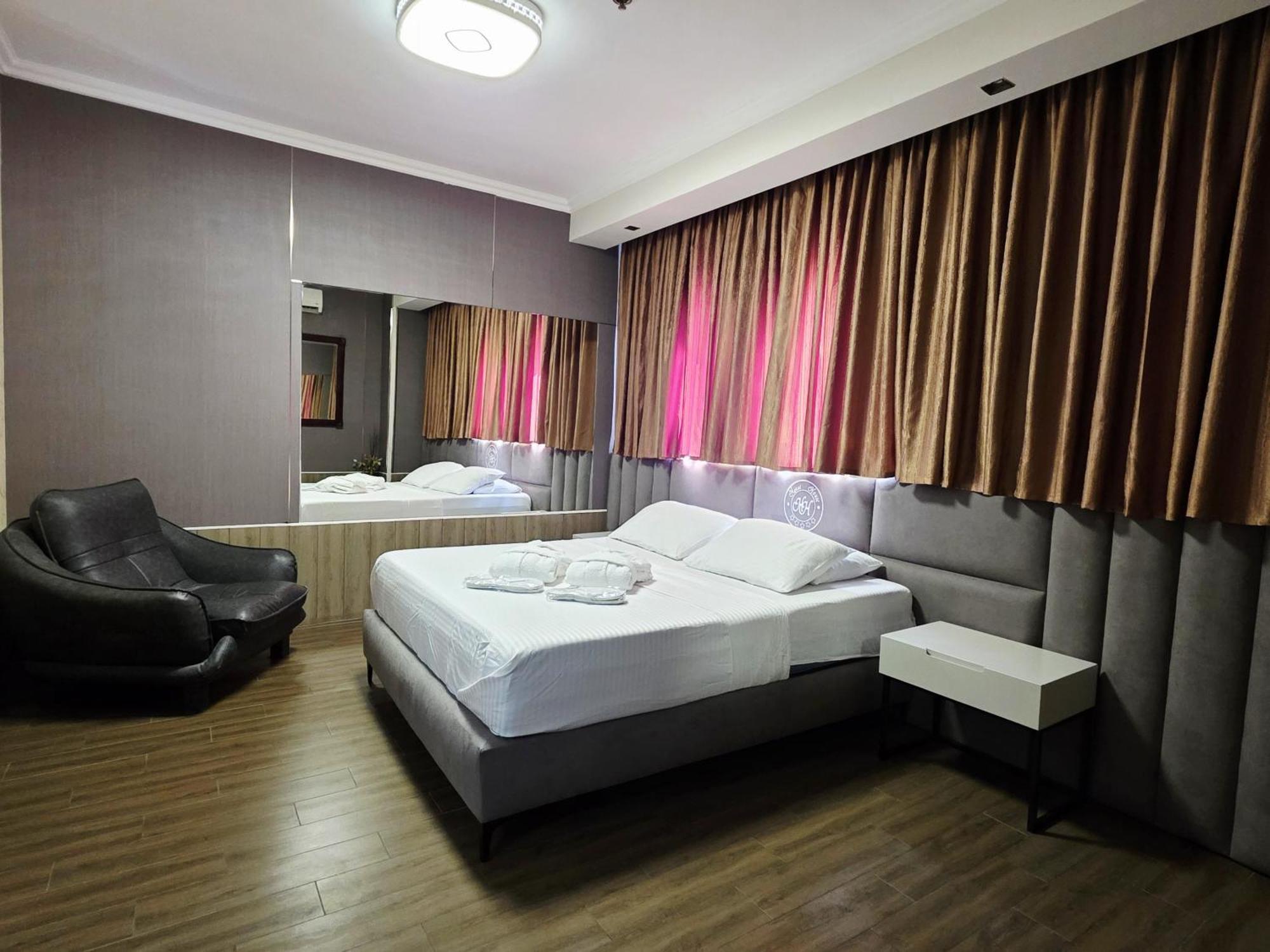 Hotel House Rishon Leziyyon Exterior photo